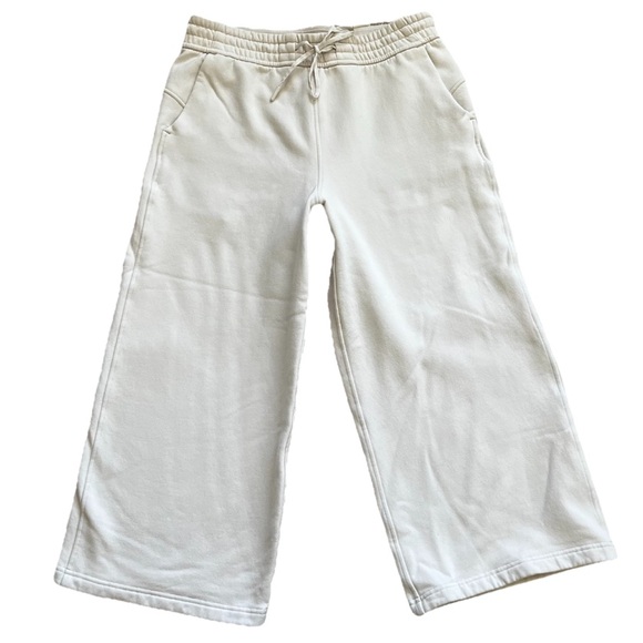 lululemon athletica Pants - LULULEMON LOUNGEFUL HIGH-RISE WIDE LEG CROP PANT SIZE 8 TRENDY COMFY STYLISH